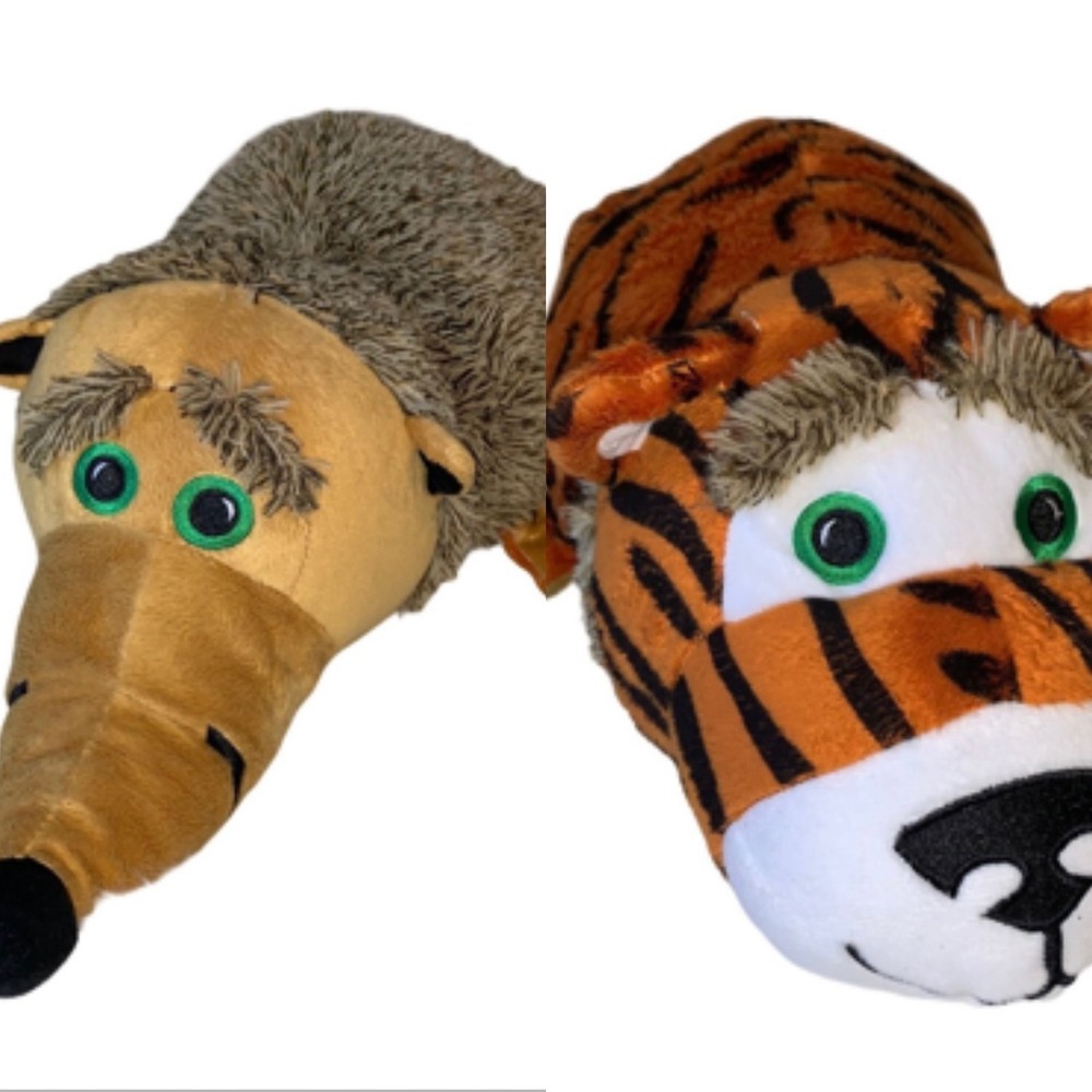 Plush Reversible Animal Stuffie Tiger & Hedgehog Stuffed Toy Animal FlipaZoo